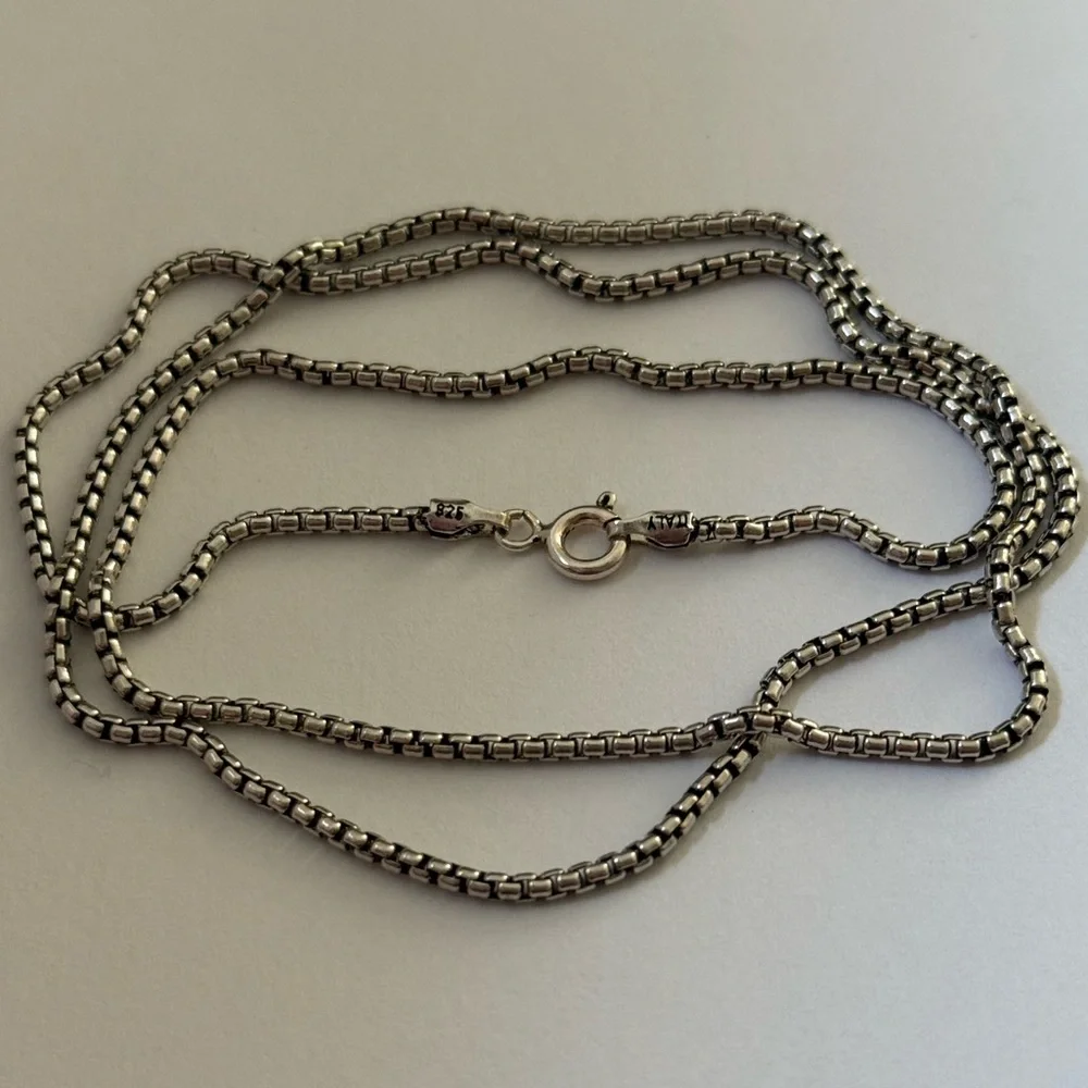 925 Silver 21.75” 2mm necklace box chain unisex 21.75 inches